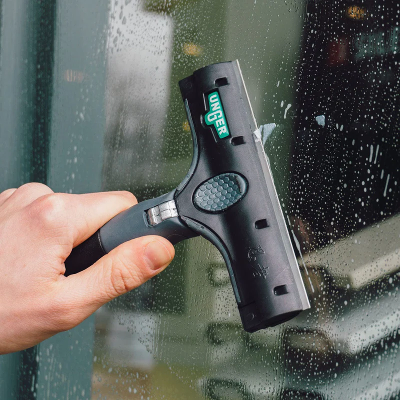 İnşaat sonrası cam temizliği - Boya kireç harç temizleme Adana